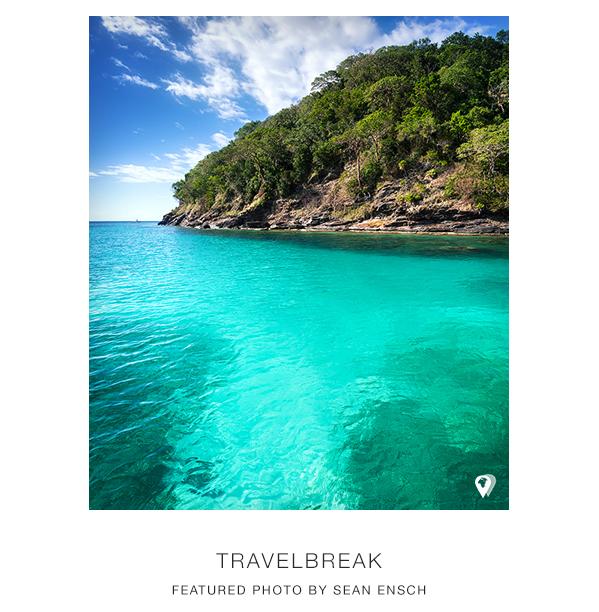 TravelBreak.net - West Bay Beach, Honduras. Photo by Sean Ensch