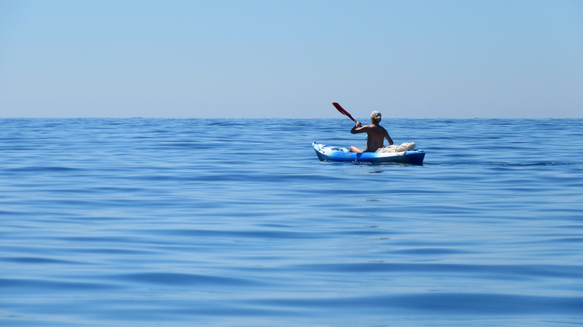 Kayak in La Jolla - San Diego, California | California Road Trip Ideas via the travel blog Travel-Break.net