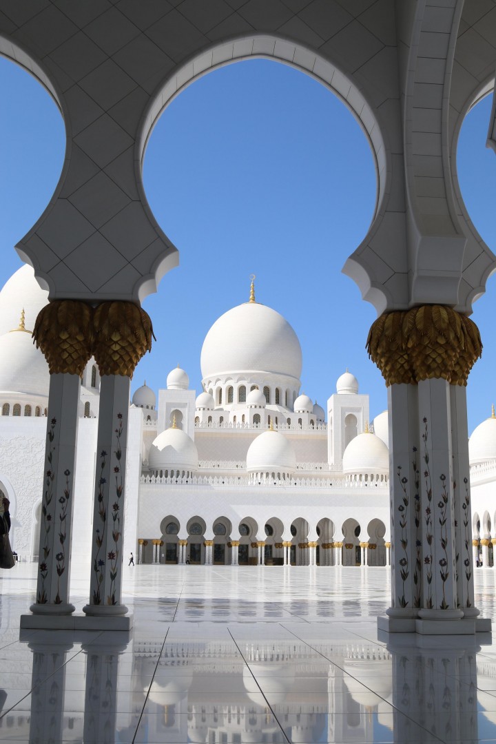 TravelBreak.net - Why Abu Dhabi is the most fascinating city in the world