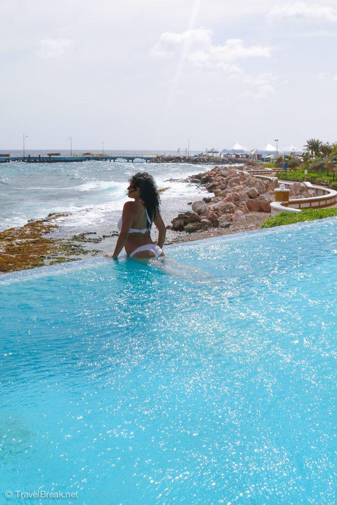 TravelBreak.net - Curacao: Secret Caribbean Beaches Revealed