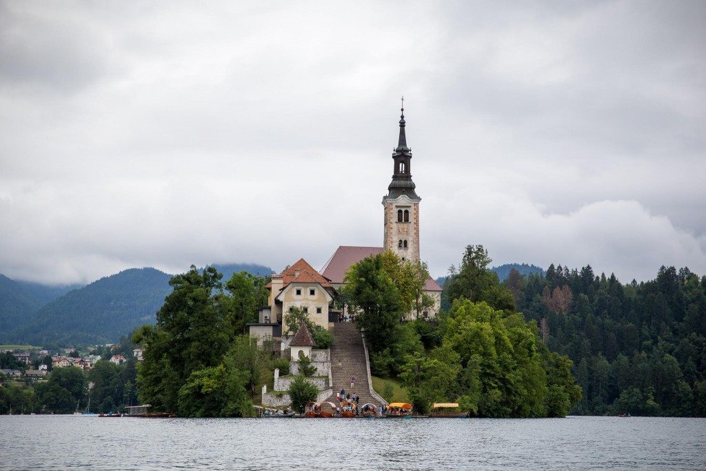 TravelBreak.net - Slovenia: Lake Bled, Ljubljana, and Triglav National Park