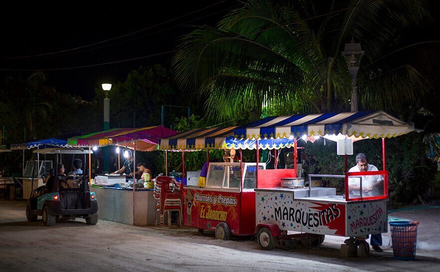 Local food trucks in Holbox Island - TravelBreak