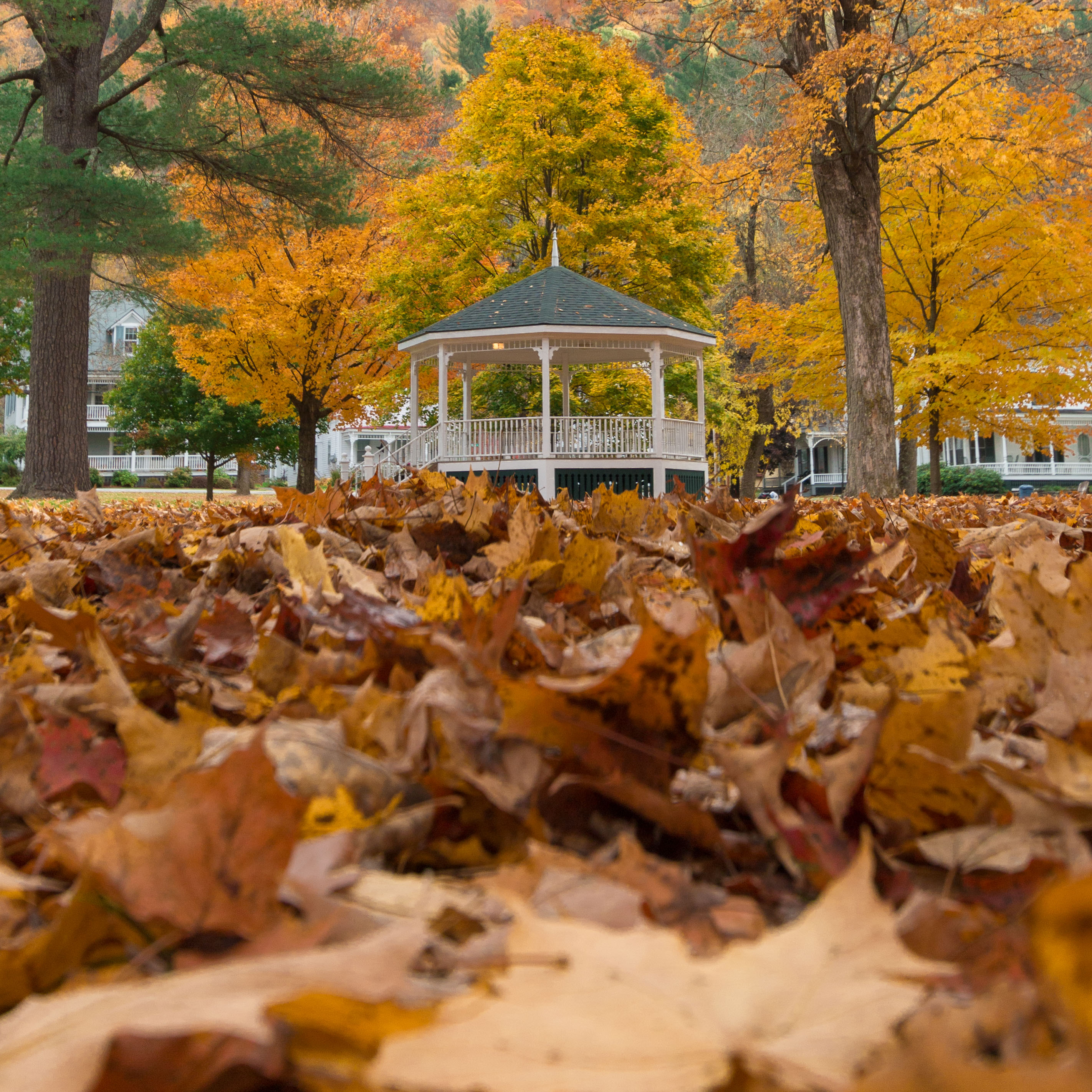 Things to Do in Autumn Vermont - Road Trip Photo Guide | Travel-Break.net