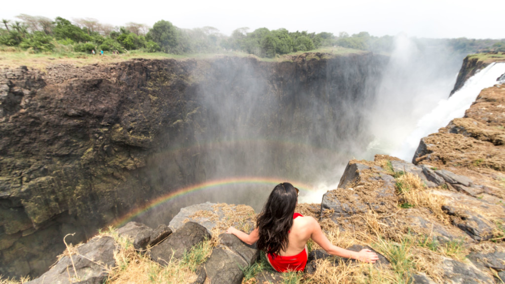 Devil's Pool | 15 Photos of the Best Experiences at Victoria Falls, Zambia and Zimbabwe | Travel tips, African Safari details and more from the travel blog TravelBreak.net