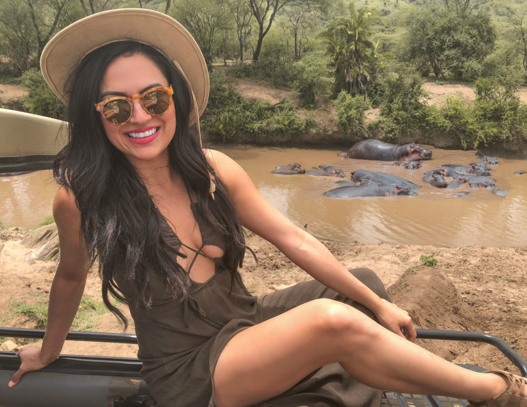 African Safari Packing List & Planning Guide for Women & Men | Safari Outfit Ideas - Travel Blogger Stephanie Be with the Four Seasons Serengeti National Park, Tanzania | Travel-Break.net
