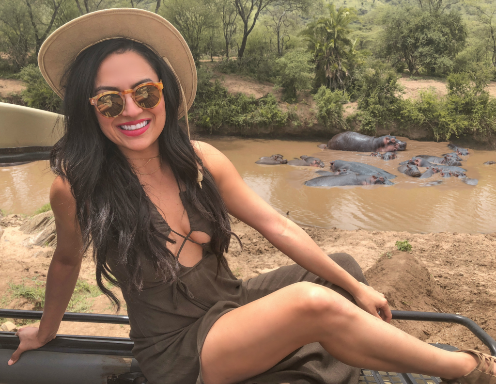 What Should You Wear for Safari in Africa? A Conscious Women's South Africa  Packing List - Ecocult®